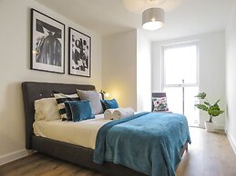 Tudors eSuites Birmingham Canalside Apartments