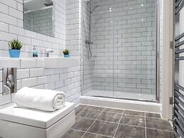 Tudors eSuites Birmingham Canalside Apartments