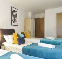 Tudors eSuites Birmingham Canalside Apartments