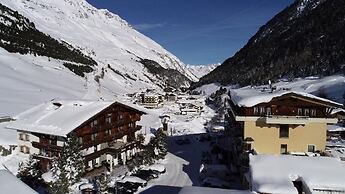 Hotel Alt Vent Tyrol