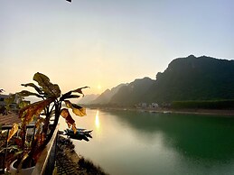 Phong Nha Coco Riverside Homestay