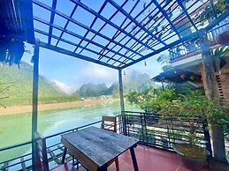Phong Nha Coco Riverside Homestay
