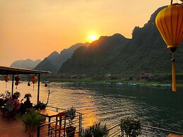 Phong Nha Coco Riverside Homestay