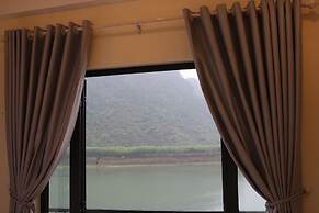 Phong Nha Coco Riverside Homestay