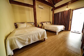 Phong Nha Coco Riverside Homestay