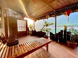 Phong Nha Coco Riverside Homestay