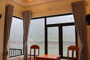 Phong Nha Coco Riverside Homestay