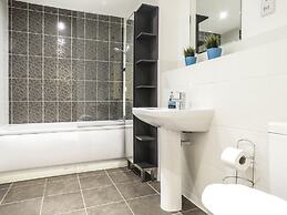 Tudors eSuites Birmingham Apartments with Parking