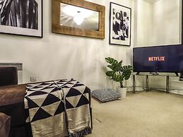 Tudors eSuites Birmingham Apartments with Parking