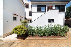 Nice Cozy Apartments C52