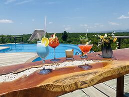 Buffalo Safari Lodge