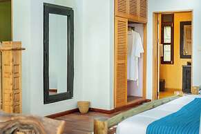 Buffalo Safari Lodge