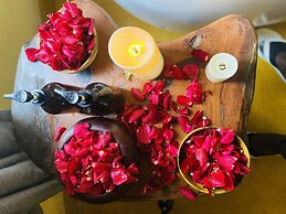 Buffalo Safari Lodge