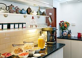 Conifers Guest House