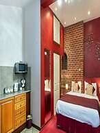 Conifers Guest House