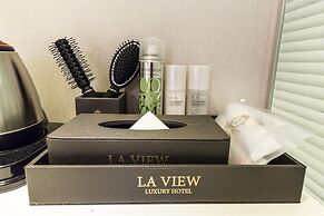 LA View Hotel