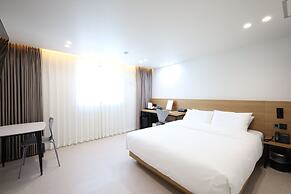 Hotel Onna