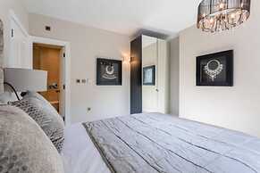 Luxury Mayfair 2 Bedroom Apartment