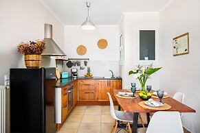 Seaside Ipsos Apartment By Konnect