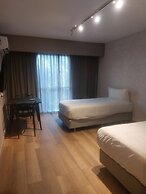 Avellaneda Aparts & Suites