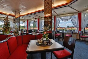 Themenhotel Terrassen Café