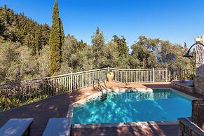 Villas Muscallas by Konnect, 200m from the Beach.