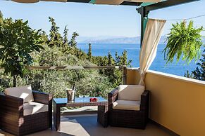 Villas Muscallas by Konnect, 200m from the Beach.