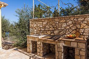 Villas Muscallas by Konnect, 200m from the Beach.