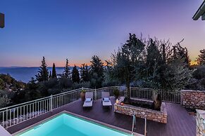 Villas Muscallas by Konnect, 200m from the Beach.