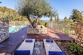 Villas Muscallas by Konnect, 200m from the Beach.