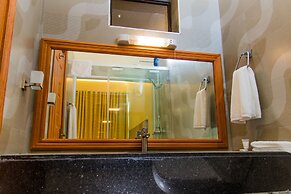 Verona Hotel & Conference Center