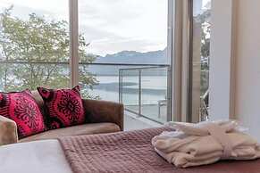 Montreux Lake View Apartments and Spa
