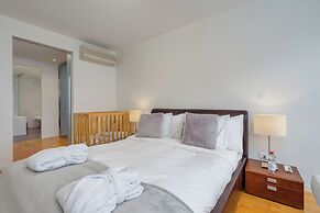 Montreux Lake View Apartments and Spa