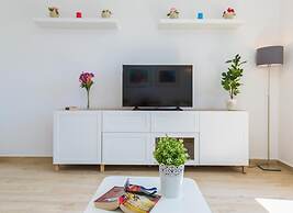 Porta Apartments by Irundo