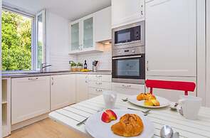 Porta Apartments by Irundo