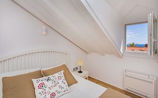 Porta Apartments by Irundo