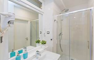 Porta Apartments by Irundo