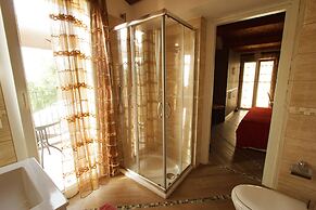 Eden Lilli - B & B Cartoceto