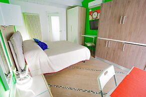 Eden Lilli - B & B Cartoceto