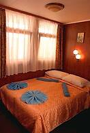 Hotel Petr Perviy