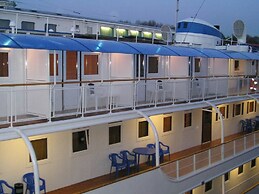 Hotel Petr Perviy