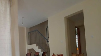 Private Home 4 bedrooms 4.5 bathrooms