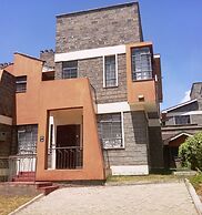 Private Home 4 bedrooms 4.5 bathrooms