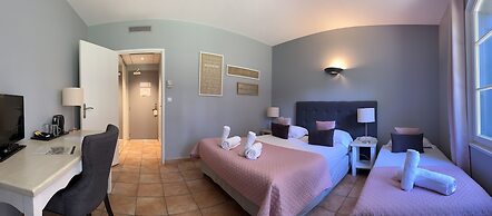 Hotel La Bastide Saint Martin