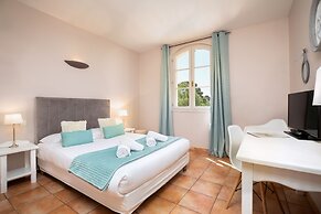 Hotel La Bastide Saint Martin