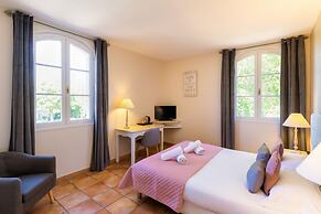 Hotel La Bastide Saint Martin