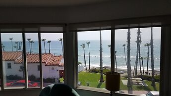 Sea Horse Resort