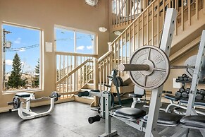 Gold King Mountain Inn