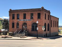 Gold King Mountain Inn