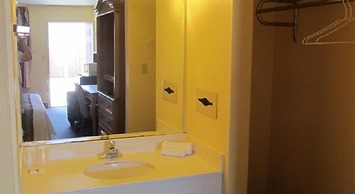 Best Classic Inn & Suites